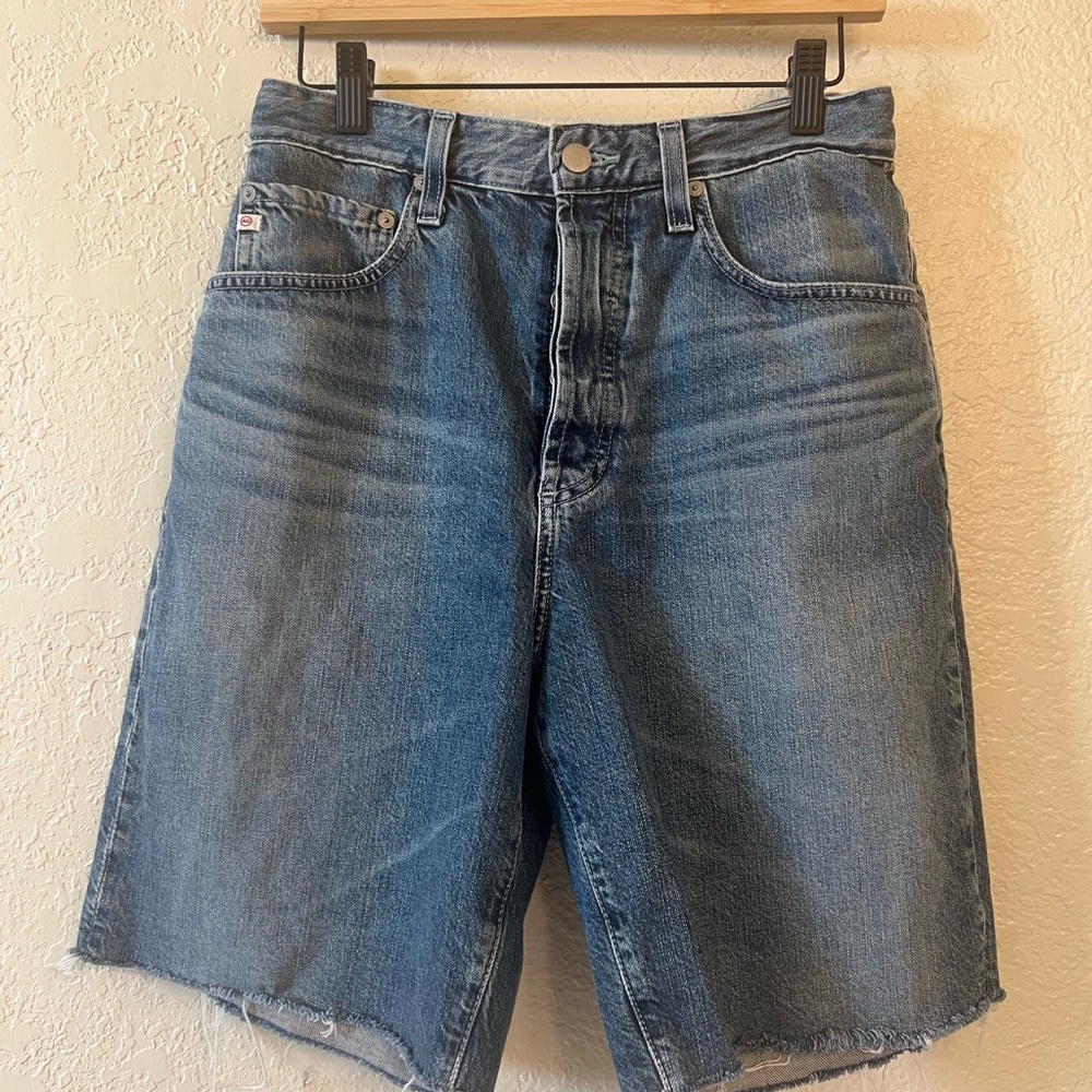 💙AG💙 Bermuda Women's Shorts. Size 29R